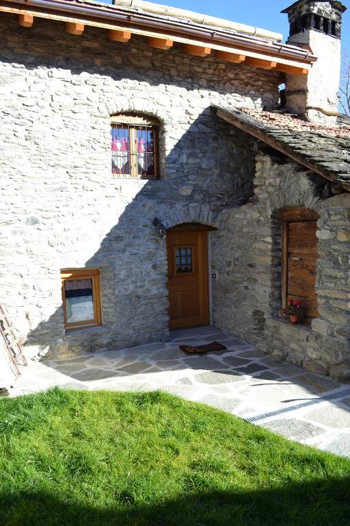 La Maison De Toyen Nus Dış mekan fotoğraf